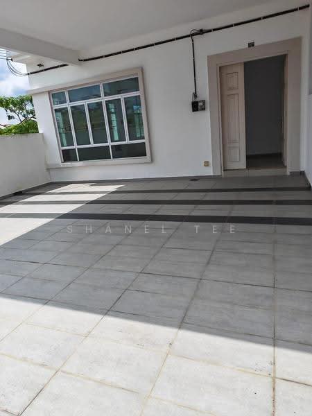 Rumah Teres 2-Tingkat untuk Dijual di Taman Kluang Perdana (Kluang) - Shanel Tee - Exterior - PropertyGuru.com.my