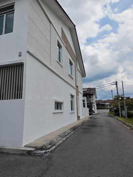 Rumah Teres 2-Tingkat untuk Dijual di Taman Kluang Perdana (Kluang) - Shanel Tee - Exterior - PropertyGuru.com.my