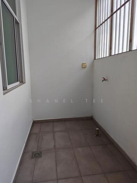 Rumah Teres 2-Tingkat untuk Dijual di Taman Kluang Perdana (Kluang) - Shanel Tee - Exterior - PropertyGuru.com.my