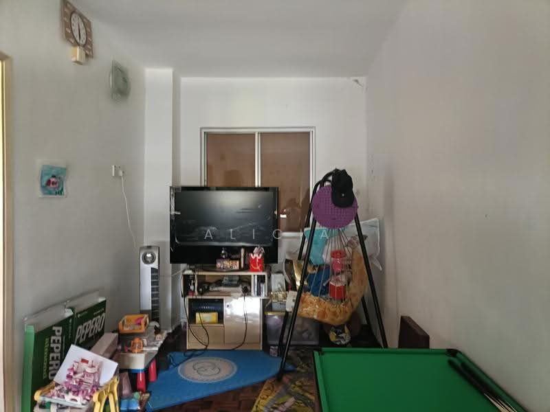 2-storey Terraced House for Sale in Damansara Jaya (Petaling Jaya) - Alicia Lee - PropertyGuru.com.my