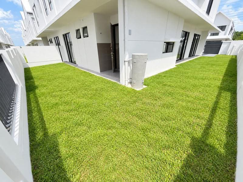 Semi-Detached House for Sale in Elmina (Shah Alam) - Lucas Loh - Exterior - PropertyGuru.com.my