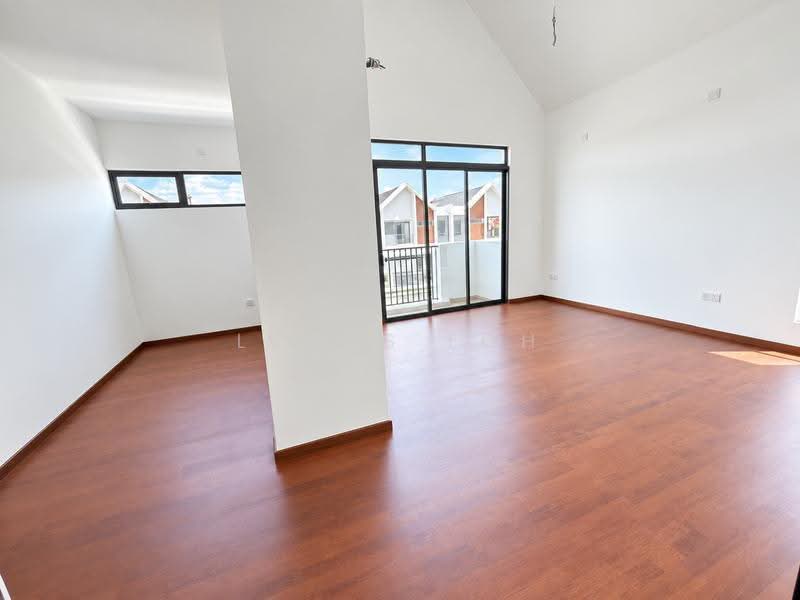 Semi-Detached House for Sale in Elmina (Shah Alam) - Lucas Loh - Living Room - PropertyGuru.com.my