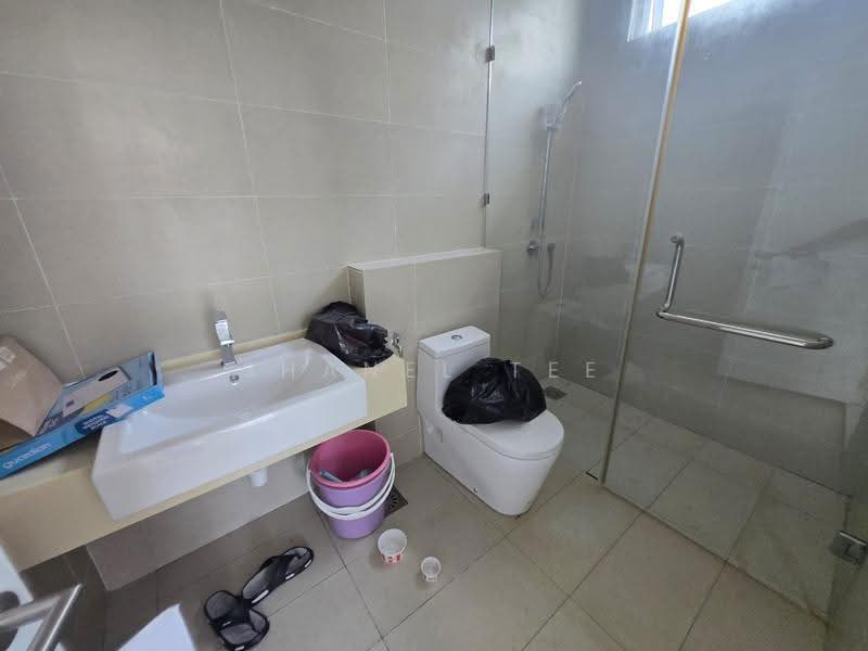 Bungalow House untuk Dijual di Bandar Seri Impian (Kluang) - Shanel Tee - Bathroom - PropertyGuru.com.my