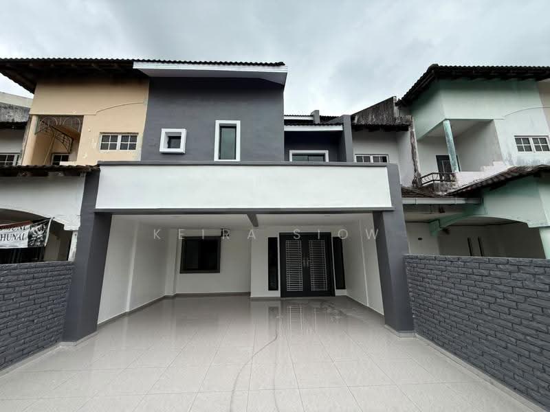 Rumah Teres 2-Tingkat untuk Dijual di Taman Skudai Baru (Skudai) - Keira Siow - PropertyGuru.com.my