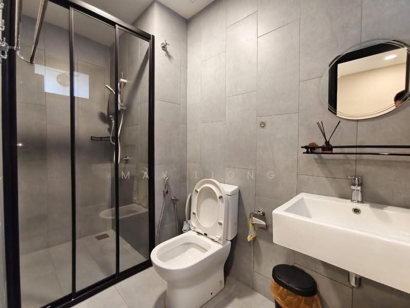 Kediaman Servis untuk Dijual di M Vertica - May Liong - Bathroom - PropertyGuru.com.my