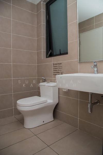 Service Residence for Sale at D'sara Sentral - Surendran Karapiah - Bathroom - PropertyGuru.com.my