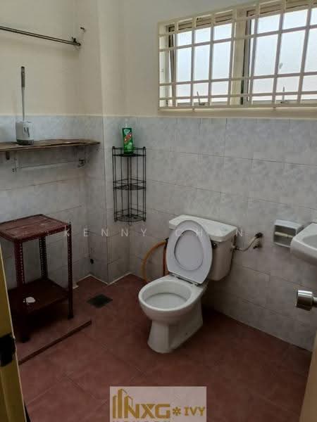 2-storey Terraced House for Sale in Bandar Bukit Tinggi (Klang) - Kenny Chan - Bathroom - PropertyGuru.com.my
