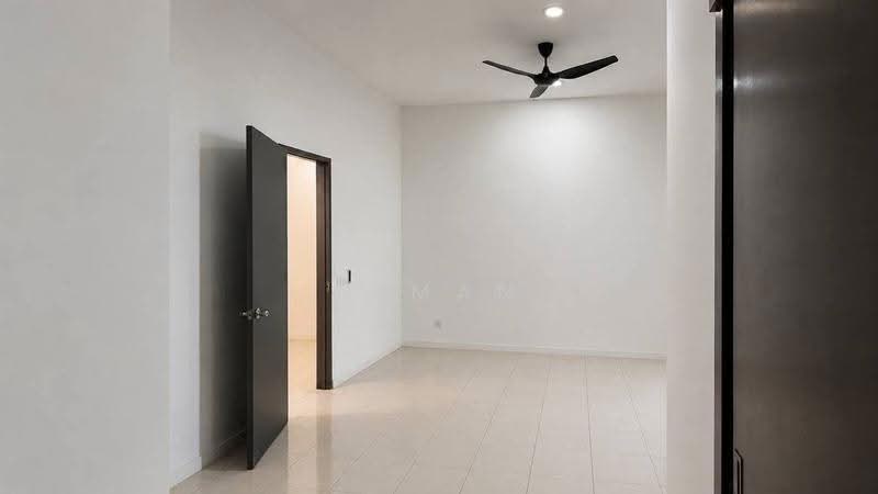 Rumah Teres 2-Tingkat untuk Dijual di Bandar Saujana Putra (Tanjong Duabelas) - AIMAN ZUHDI - Interior - PropertyGuru.com.my