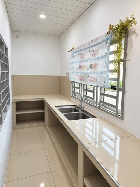 2-storey Terraced House for Rent in Taman Pekatra Indah (Simpang Ampat) - Janes Lee - Kitchen - PropertyGuru.com.my