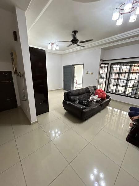 Terraced House for Rent in Taman Mutiara Rini (Skudai) - Jameson Choo - Living Room - PropertyGuru.com.my