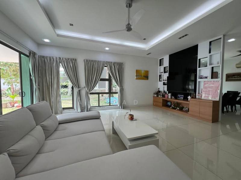 Rumah Berkembar untuk Dijual di East Ledang (Iskandar Puteri (Nusajaya)) - Arshad . - Living Room - PropertyGuru.com.my