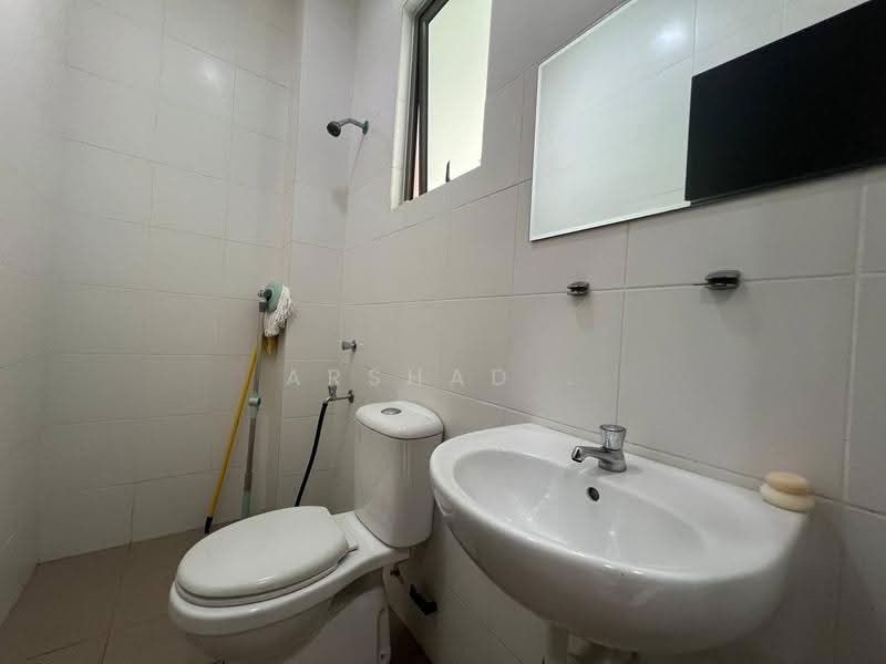 Rumah Berkembar untuk Dijual di East Ledang (Iskandar Puteri (Nusajaya)) - Arshad . - Bathroom - PropertyGuru.com.my