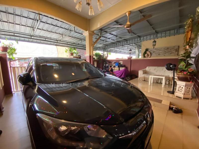 Rumah Teres untuk Dijual di Klang (Selangor) - Muizz Razak - Exterior - PropertyGuru.com.my
