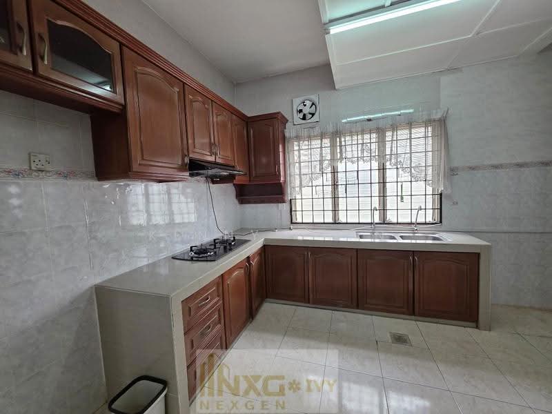 2-storey Terraced House for Rent in Bandar Bukit Tinggi (Klang) - Kenny Chan - Kitchen - PropertyGuru.com.my