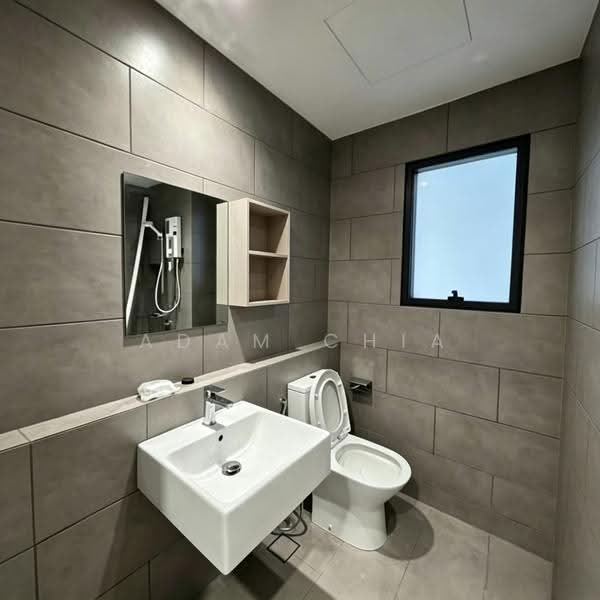 Kediaman Servis untuk Disewa di Maya Ara Residences - Adam Chia - Bathroom - PropertyGuru.com.my