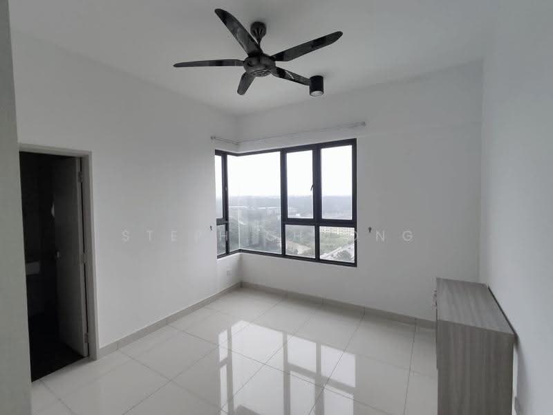 Kondominium untuk Dijual di The Raffles Suites - Steph Choong - Bedroom - PropertyGuru.com.my