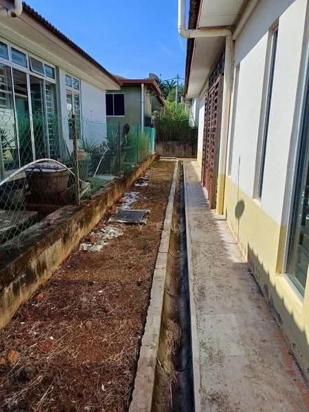 Rumah Berkembar untuk Dijual di Bandar Seri Astana (Sungai Petani) - Syed Redho - Exterior - PropertyGuru.com.my