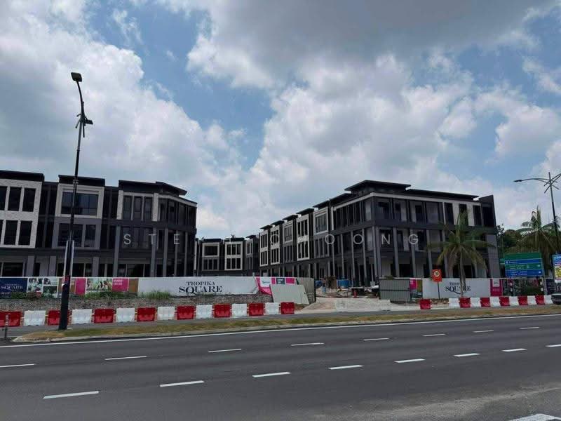 Shop / Office untuk Disewa di Setia Tropika (Johor Bahru) - Steph Choong - Exterior - PropertyGuru.com.my