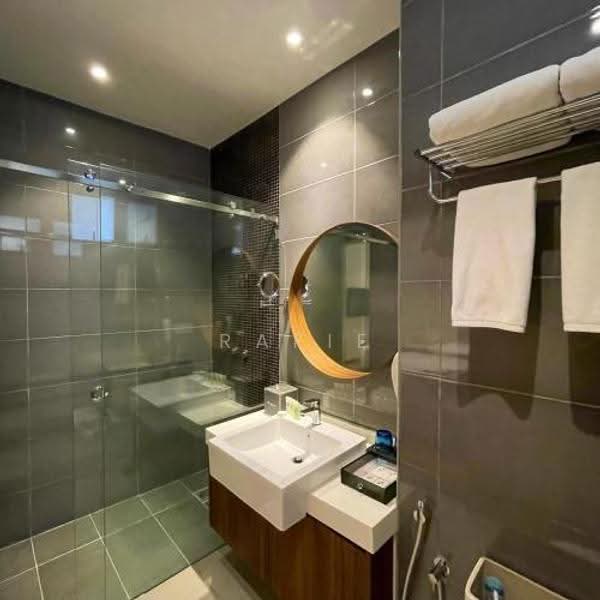 Service Residence for Sale at Imperium Residence - Rafie Mohd - Bathroom - PropertyGuru.com.my