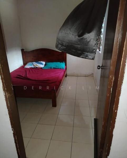 Apartment for Rent at Mentari Court - Derrick Lim - Bedroom - PropertyGuru.com.my