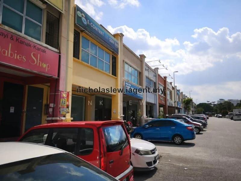 Shop for Rent in Bandar Putra Permai (Seri Kembangan) - Nicholas Lew - PropertyGuru.com.my