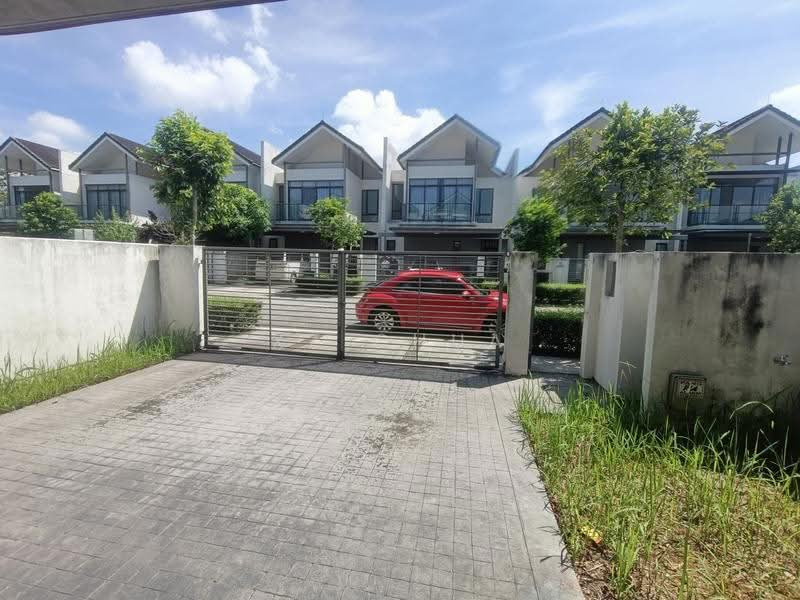 Rumah Teres untuk Dijual di Medini (Iskandar Puteri (Nusajaya)) - XZ CHUA - Exterior - PropertyGuru.com.my