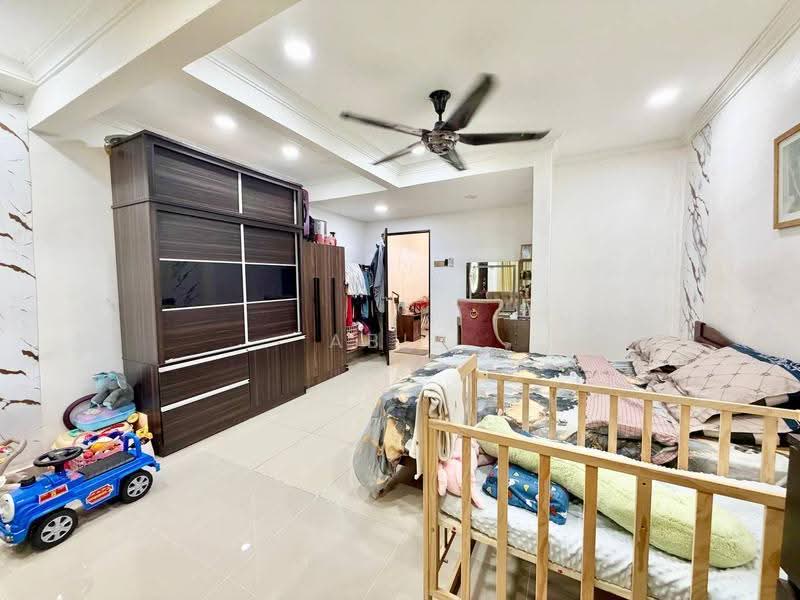 Rumah Teres 2-Tingkat untuk Dijual di Taman Sri Gombak (Gombak) - Abid Sabarudin - Bedroom - PropertyGuru.com.my
