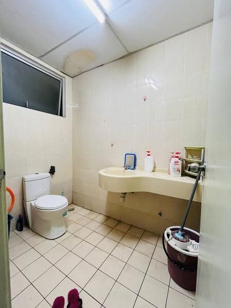 Condominium for Sale at Platinum Lake PV 10 - Abid Sabarudin - PropertyGuru.com.my