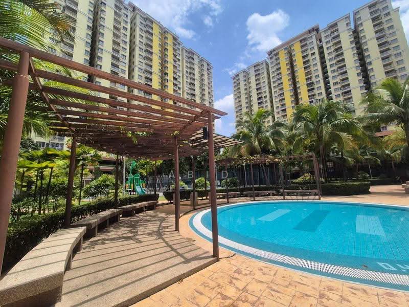 Condominium for Sale at Platinum Lake PV 10 - Abid Sabarudin - PropertyGuru.com.my