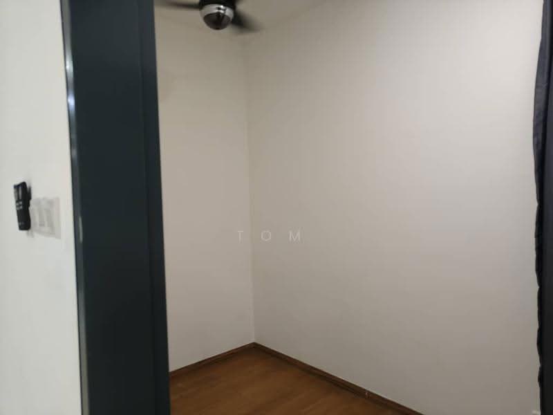 Condominium for Rent at Lakefront Homes - Tom Foo - Interior - PropertyGuru.com.my