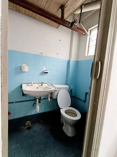 Flat for Sale at Desa Mutiara - Ahmad Muslim - Bathroom - PropertyGuru.com.my