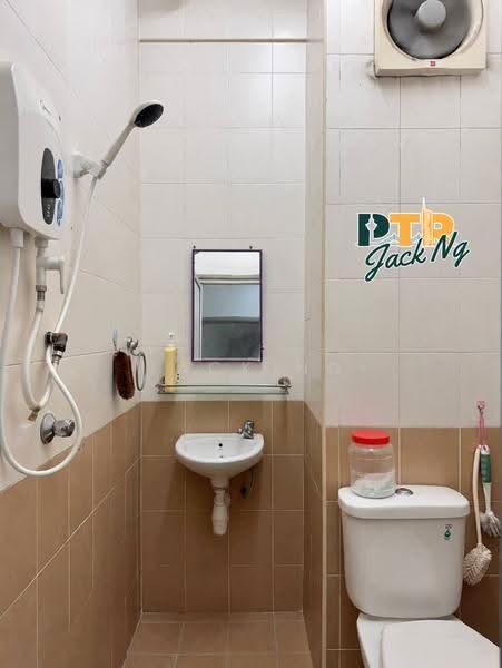 Condominium for Rent at Cassia Resort Condominium - Jack Ng - Bathroom - PropertyGuru.com.my