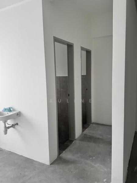 Shop / Office untuk Disewa di Bandar Bukit Tinggi (Klang) - Pauline Chow - Interior - PropertyGuru.com.my
