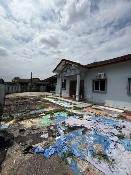 Rumah Teres 1-Tingkat untuk Dijual di Taman Mutiara Rini (Skudai) - Kimi Kiu - Exterior - PropertyGuru.com.my