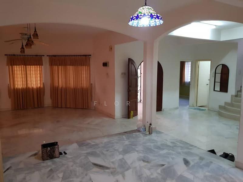 Bungalow House for Sale in Rasah Kemayan (Seremban) - Flora T - PropertyGuru.com.my