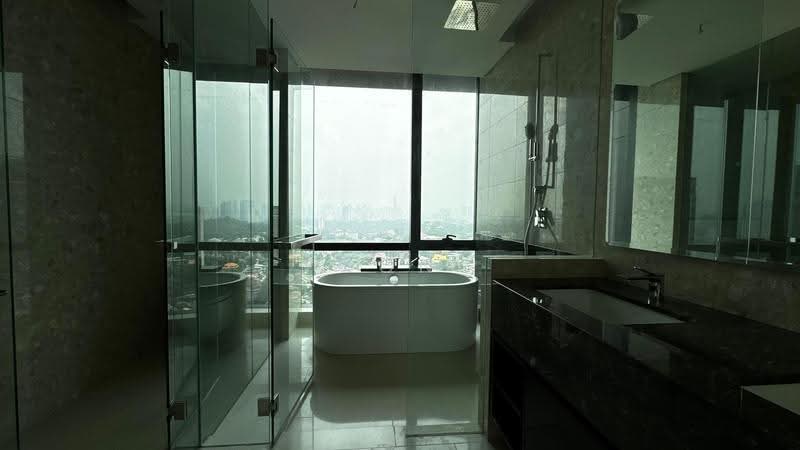 Service Residence for Sale at Pavilion Damansara Heights - Yoong CF - Bathroom - PropertyGuru.com.my
