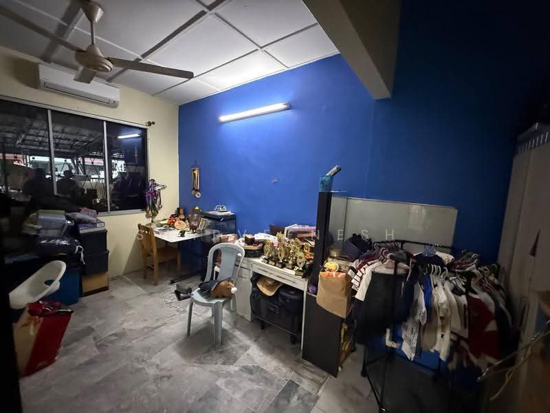 Rumah Teres 1-Tingkat untuk Dijual di Shah Alam (Selangor) - Sharveenesh V - Study - PropertyGuru.com.my