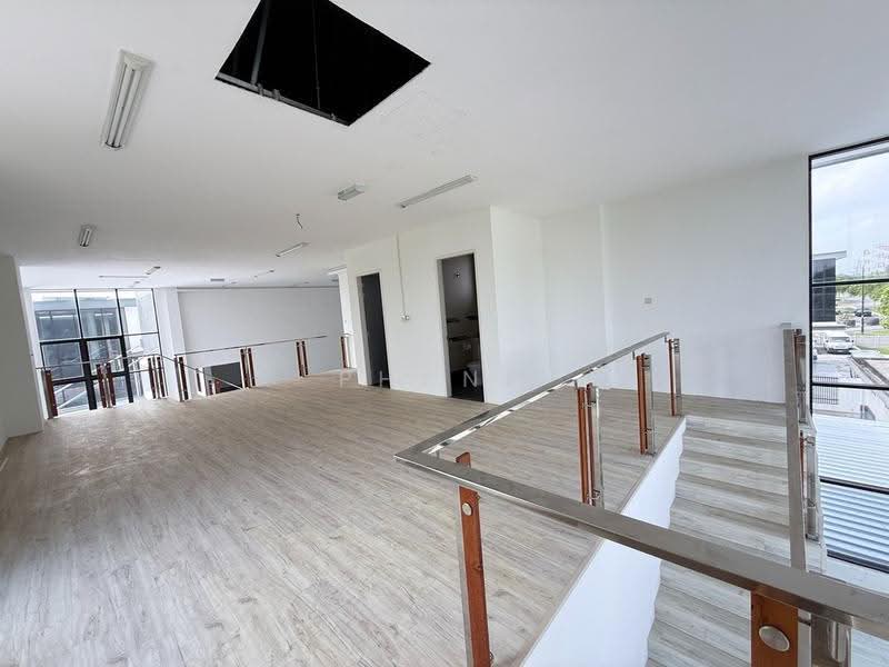 Factory for Rent in Eco Business Park 1 (Johor Bahru) - Phang Elainne - Interior - PropertyGuru.com.my