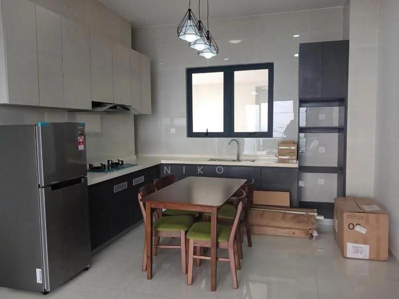 Kondominium untuk Disewa di Bay Point @ Country Garden Danga Bay - Niko Ong - Kitchen - PropertyGuru.com.my