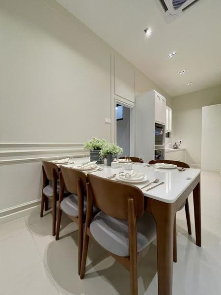 Kediaman Servis untuk Dijual di Rosedale - Lawrence Chan - PropertyGuru.com.my