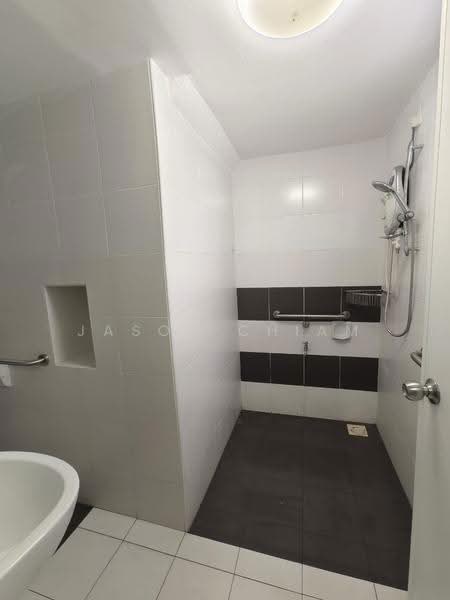 Rumah Teres 2-Tingkat untuk Dijual di Setia Tropika (Johor Bahru) - Jason Chiam - PropertyGuru.com.my