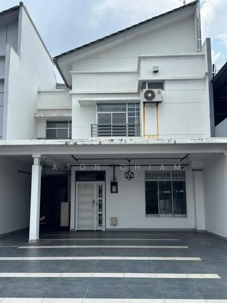 Rumah Teres 2-Tingkat untuk Dijual di Setia Tropika (Johor Bahru) - Jason Chiam - Exterior - PropertyGuru.com.my