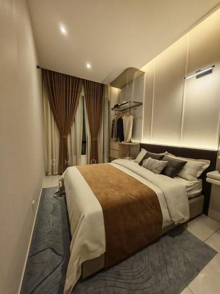 Kediaman Servis untuk Dijual di Paragon Gateway - Chloe Goh - Bedroom - PropertyGuru.com.my