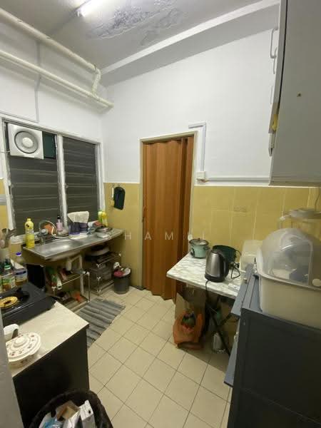 Rumah Flat untuk Disewa di Mutiara Magna - SHAMIL . - Kitchen - PropertyGuru.com.my