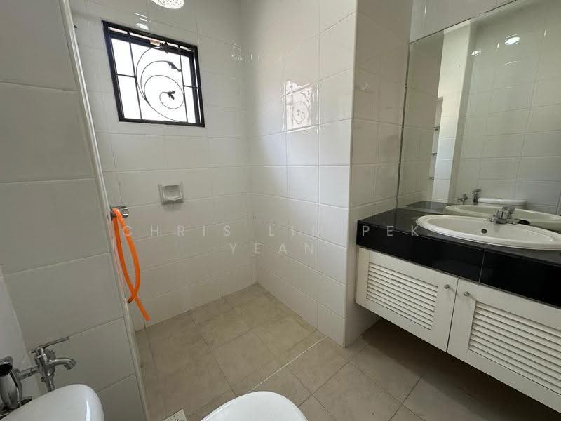 2-storey Terraced House for Sale in Sungai Long (Bandar Sungai Long) - Chris Lim Pek Yean - Bathroom - PropertyGuru.com.my
