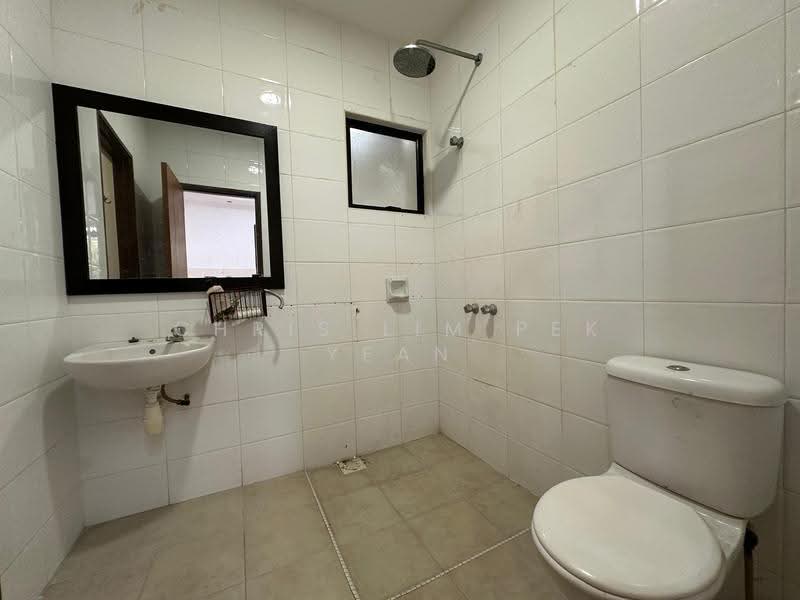 2-storey Terraced House for Sale in Sungai Long (Bandar Sungai Long) - Chris Lim Pek Yean - Bathroom - PropertyGuru.com.my