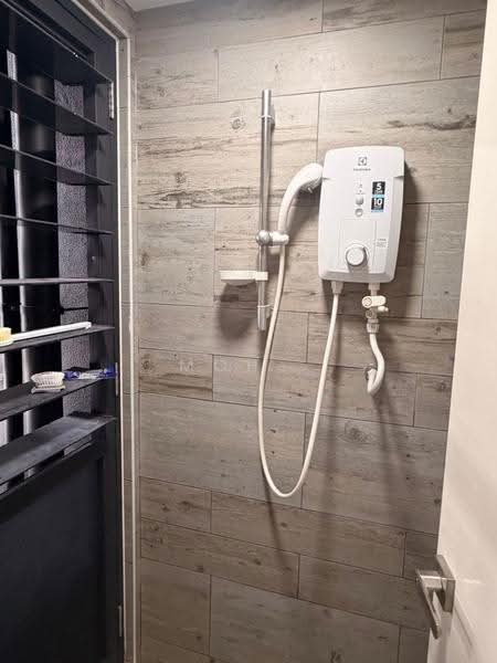 Service Residence for Rent at Arte Mont Kiara - Moh . - Bathroom - PropertyGuru.com.my