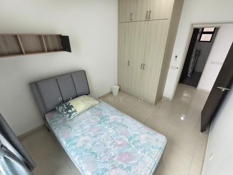 Kediaman Servis untuk Dijual di Sky Breeze Service Apartment - Pauline Goh - Bedroom - PropertyGuru.com.my