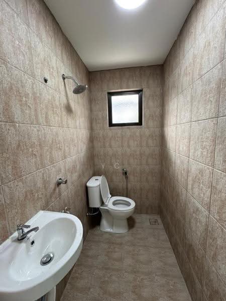 Rumah Teres 2-Tingkat untuk Disewa di Taman Skudai Baru (Skudai) - YC Fung - Bathroom - PropertyGuru.com.my