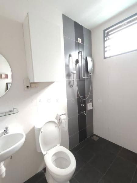 Rumah Teres 2-Tingkat untuk Dijual di Kempas Utama (Tebrau) - Zack Chow - Bathroom - PropertyGuru.com.my